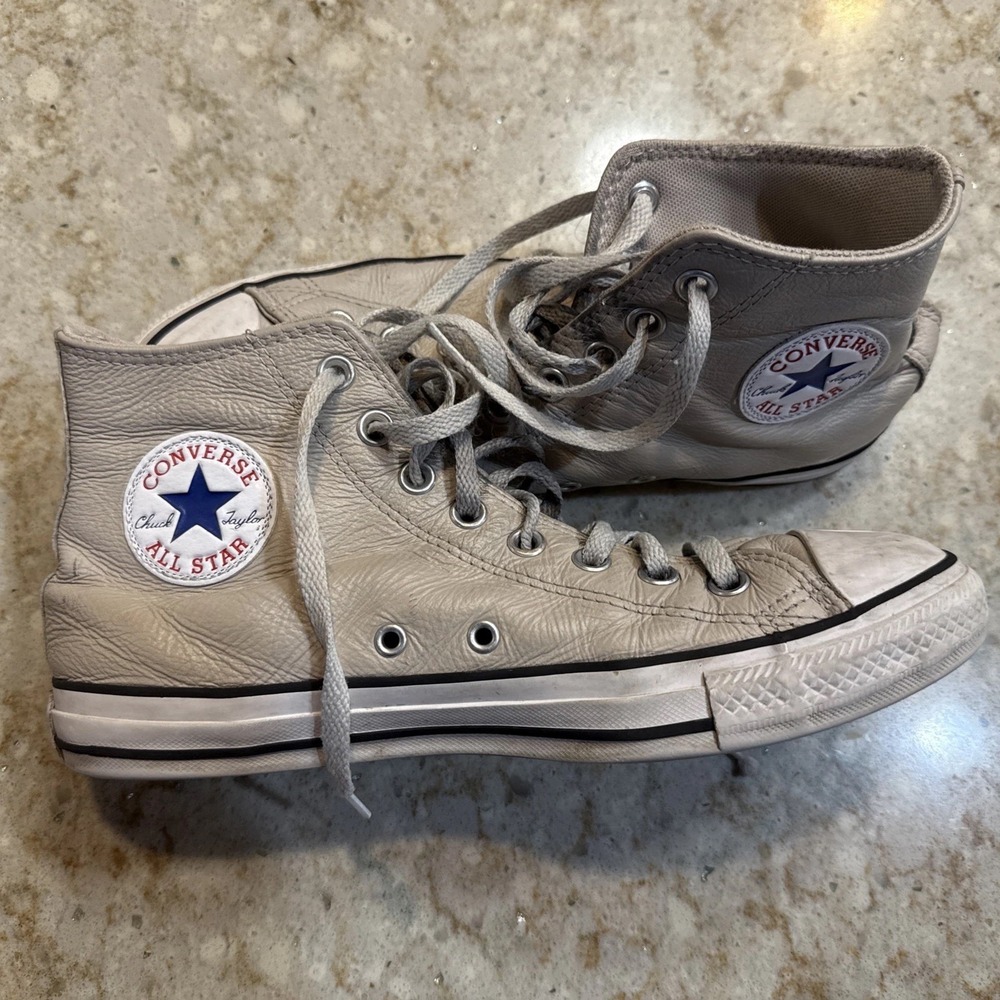 Converse Shoes Unisex Men 7.5 Women 9.5‎ Cream Chuck Taylor All Star Leather